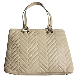 Lk Bennett Tote acolchoado couro de Bolney Cru
