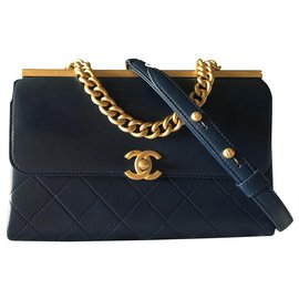 Chanel-Coco luxury-Navy blue