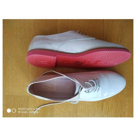 Pretty Laofers-Pretty  Loafers by Pretty Ballerinas 43.724 charlize nude patent leather lace-up derbies bright pink sole-Pink,Cream