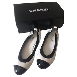 Chanel Ballerines Noir Blanc