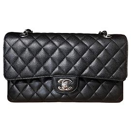 Chanel black caviar medium classic flap bag SHW Black
