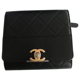 Chanel-PORTFOLIO CLASSICO IN PELLE NERA CHANEL CLASSIC . mai servito , Condizione perfetta!-Nero