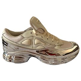 Ozweego Raf Simons para Adidas Prata