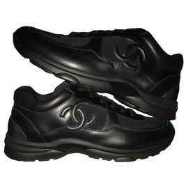 Chanel-Sneakers-Negro