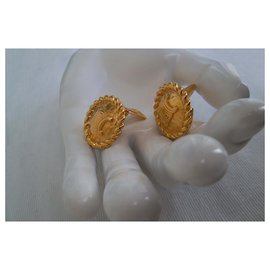 Céline-LOGO CLIPS-Golden