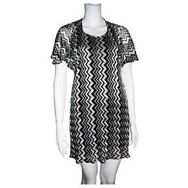 Anna Sui Kleid mit Chevron-Print (fr 38) Schwarz Silber Weiß