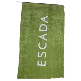 Escada Regalos VIP Blanco Verde