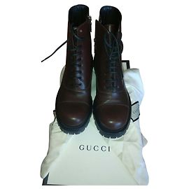 Gucci GG Marrón oscuro