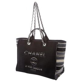 Chanel Deauville Black
