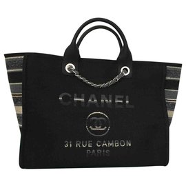 Chanel-Deauville-Schwarz