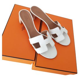 Hermès-Hermes Oasis Sandals-Blanc