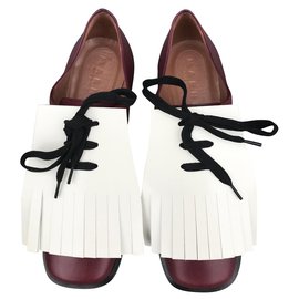 Marni Derbies à franges Multicolore