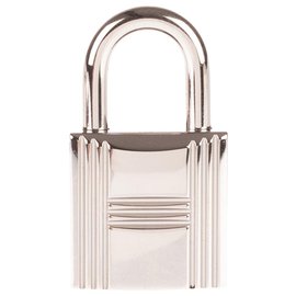 Hermès-Hermès Palladié locks silver for Birkin or kelly bags, new condition with 2 keys and original pouch!-Silvery