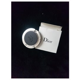 Dior-VIP-Geschenke-Silber