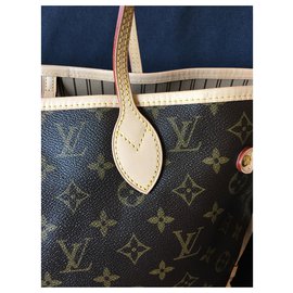 Louis Vuitton-MM inesistente-Marrone