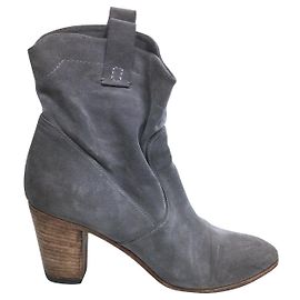 Alberto Fermani western suede ankle boots Grey