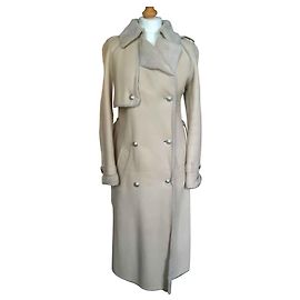 Chanel Trench in montone Beige