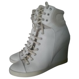 Bottines à talons compensés See by Chloé Beige Daim Beige Blanc cassé