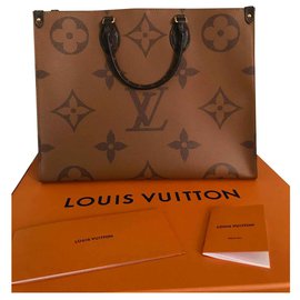 Louis Vuitton-Borsa da viaggio con monogramma gigante On the Go-Marrone,Beige,D'oro