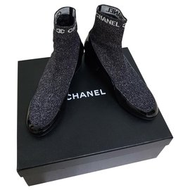 Chanel-Chanel Stiefeletten-Schwarz