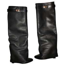 Botas de tiburón Givenchy Negro