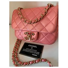 Chanel-Mini Classic-Pink