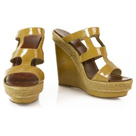 Christian Louboutin-CHRISTIAN LOUBOUTIN Salamanca Espadrille Beige Patent Leather Wedges Shoes sz 37-Beige