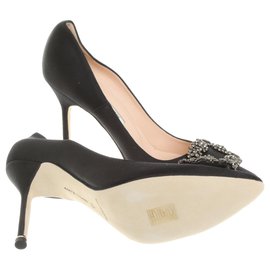 Manolo Blahnik-HANGISI  DE MANOLO BLAHNIK-Negro