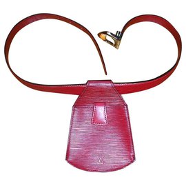Louis Vuitton-Louis Vuitton, clutch da cintura in pelle Epi rossa.-Rosso