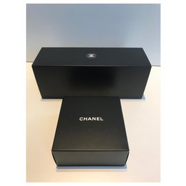 Chanel-Regalos VIP de Chanel . Velas + Bloc de notas-Negro