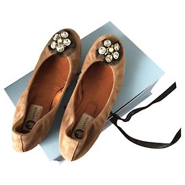LANVIN BALLERINA EM DAIM E STRASS Bege