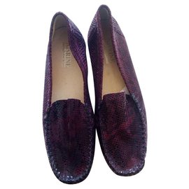 Autre Marque-women's burgundy loafers-Dark red