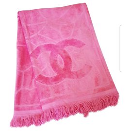 Chanel-nueva toalla Chanel-Fucsia