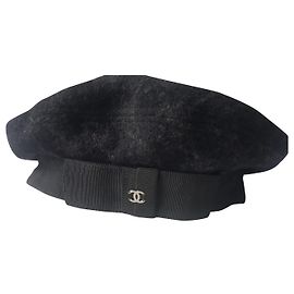 Chanel beret Black Dark grey