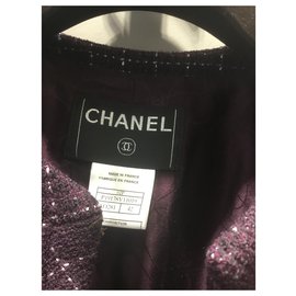 Chanel-Chaquetas-Púrpura