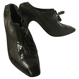 Céline Botines de cuero y charol Gris pardo