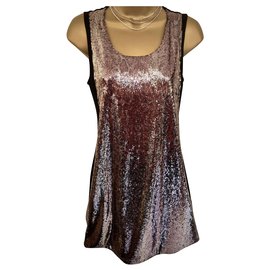 Calvin Klein Kleider Schwarz Golden
