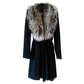 CASACO VALENTINO KASHMIR COM COLAR DE PELE Preto