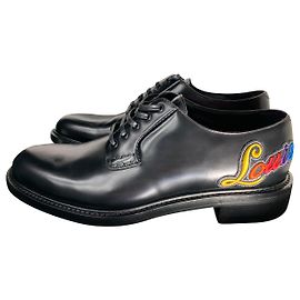 LOUIS VUITTON Derby Voltaire Nero