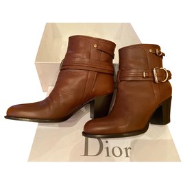 Christian Dior-Botines bajos ecuestres Dior-Avellana