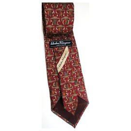 Salvatore Ferragamo-Salvatore Ferragamo tie, vintage very good condition-Dark red