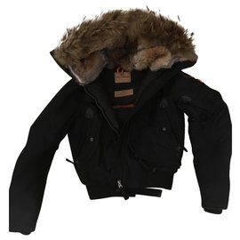 Parajumpers-chaquetas-Negro