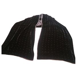 Autre Marque Stola aus Samt und schwarzen Perlen mit schwarzem Seidenfutter Schwarz