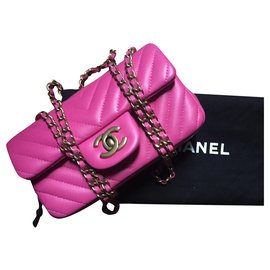 Chanel-Mini bolsa Chanel-Rosa
