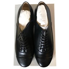 Chanel Uniform Schwarz