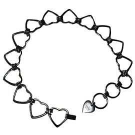 Cinto Yves Saint Laurent de metal preto com corações 85 cm Preto