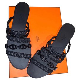 Hermès Mules Black