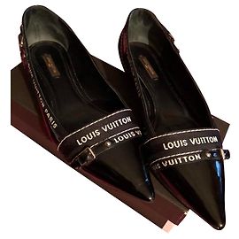 Louis Vuitton Ballet flats Black