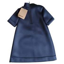 Burberry-Scuba-Black