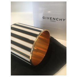 Givenchy-Manchette Givenchy-Blanc